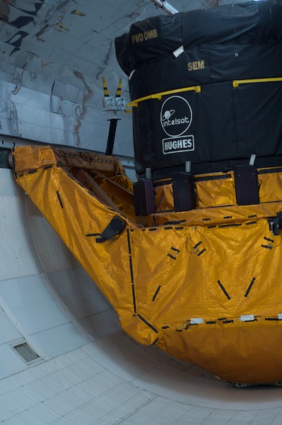 Inside the Space Shuttle Inside the Space Shuttle