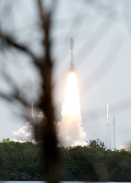 Juno blasting off for Jupiter Juno blasting off for Jupiter