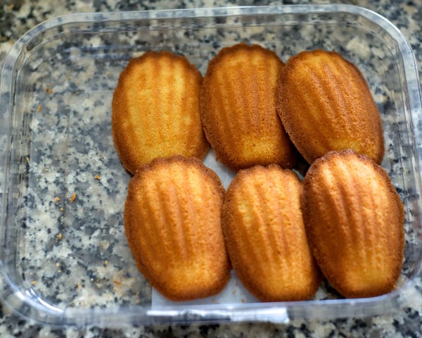 Since the Dadeleines and the Madeleines looked so different, I had to take the Madeleines out of the package